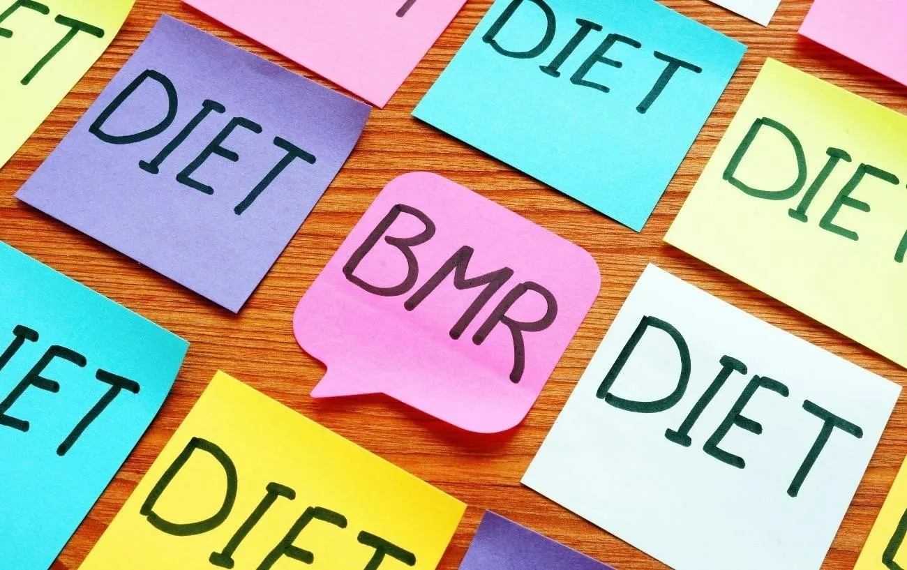 Сделайте заметки с надписями BMR и Diet.