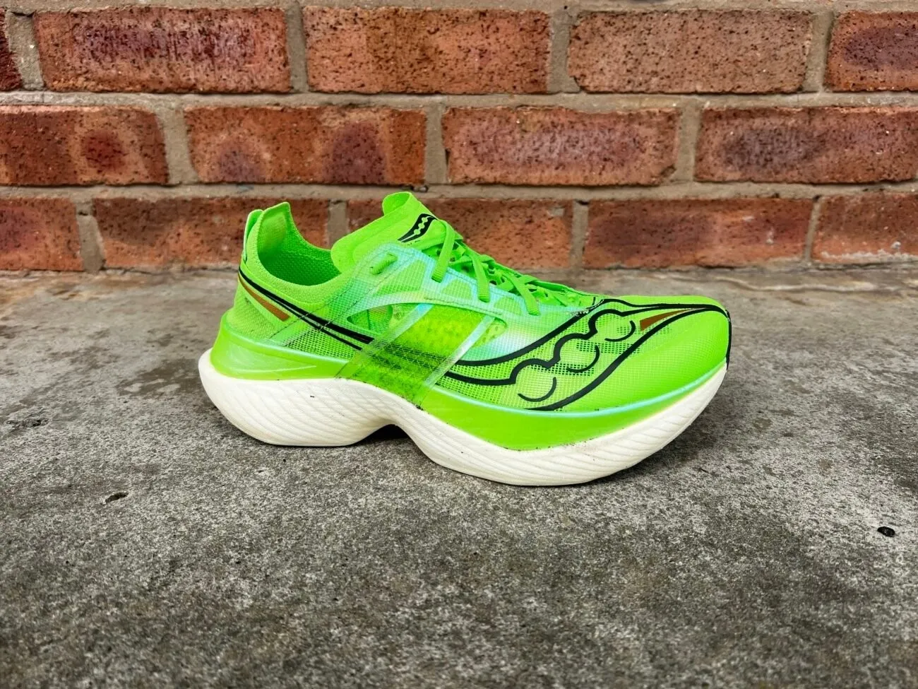  Saucony Endorphin Elite