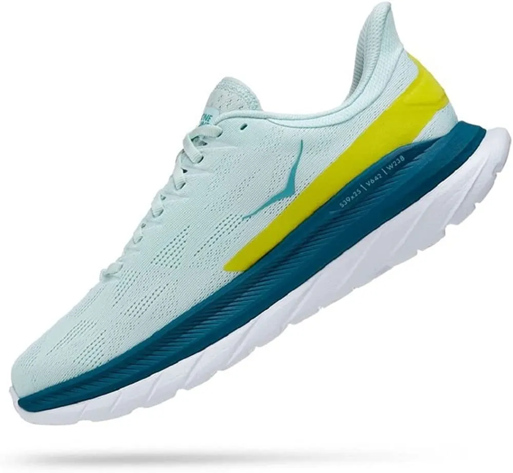 Hoka One One Mach 4