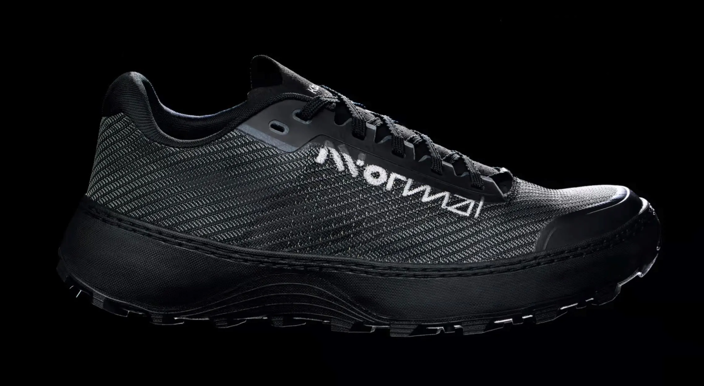 Nnormal представляет ботинки для трейла Cutting Edge Kboix Trail Shoe со сменными стельками