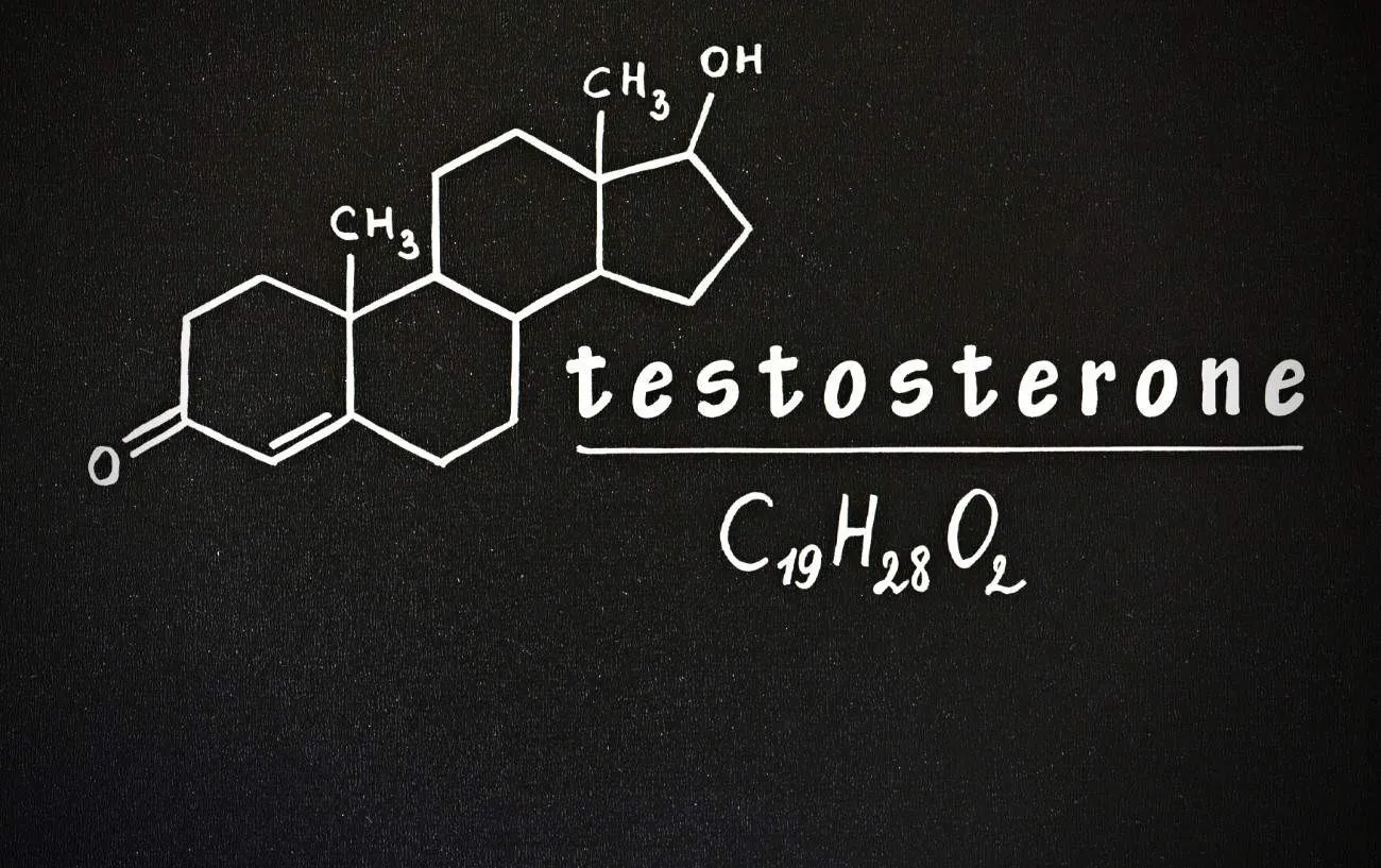 Формула тестостерона: C19H28O2.