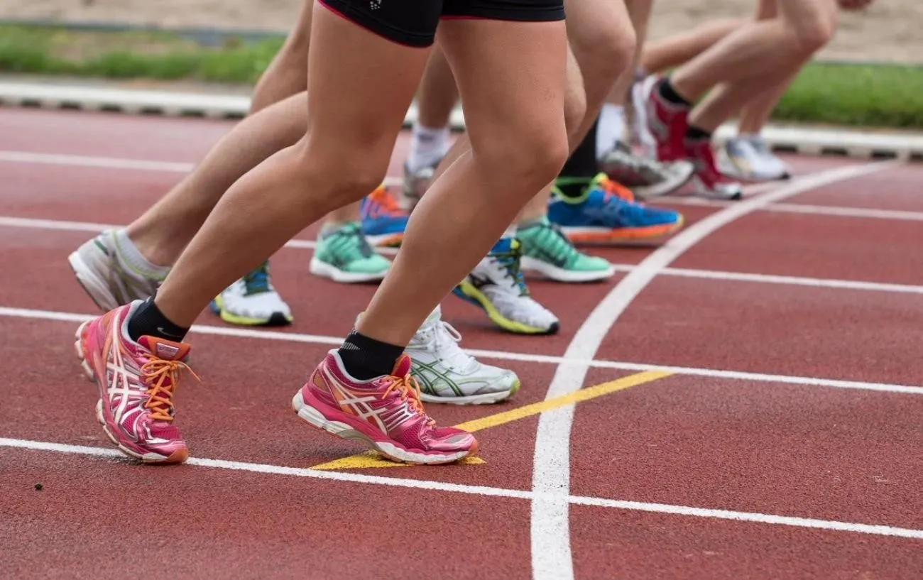 Эдди Уайли пробежала 1500 м за 4:03.22, став самым быстрым подростком в истории США